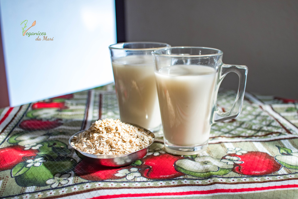 Leite de aveia caseiro