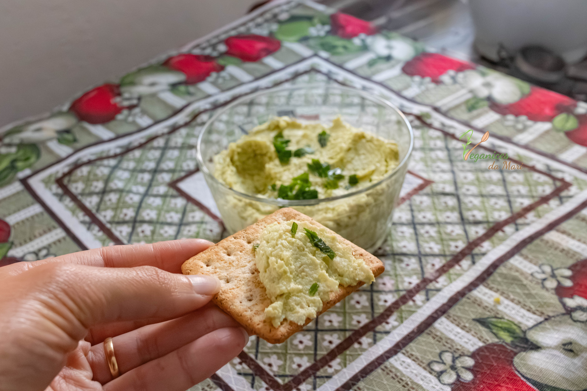 patê de ervilha vegano cremoso e saudável