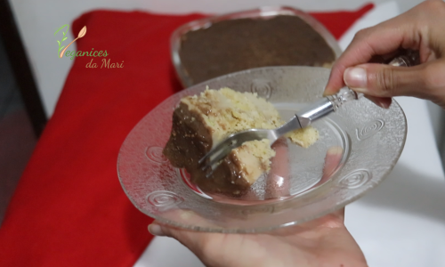 Pavê vegano de Natal sem glúten cremoso e elegante